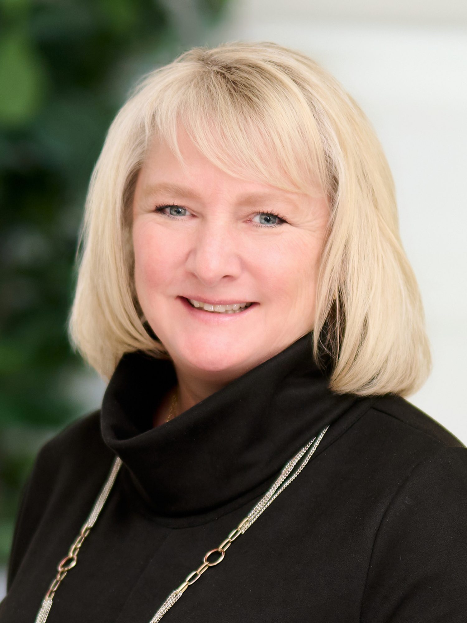 Darlene Duffett Headshot